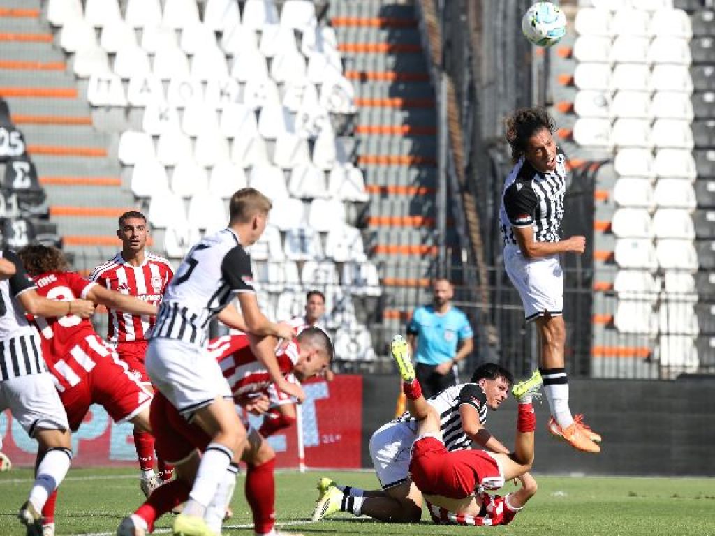 Βαθμός με πέναλτι στο 90’+8′