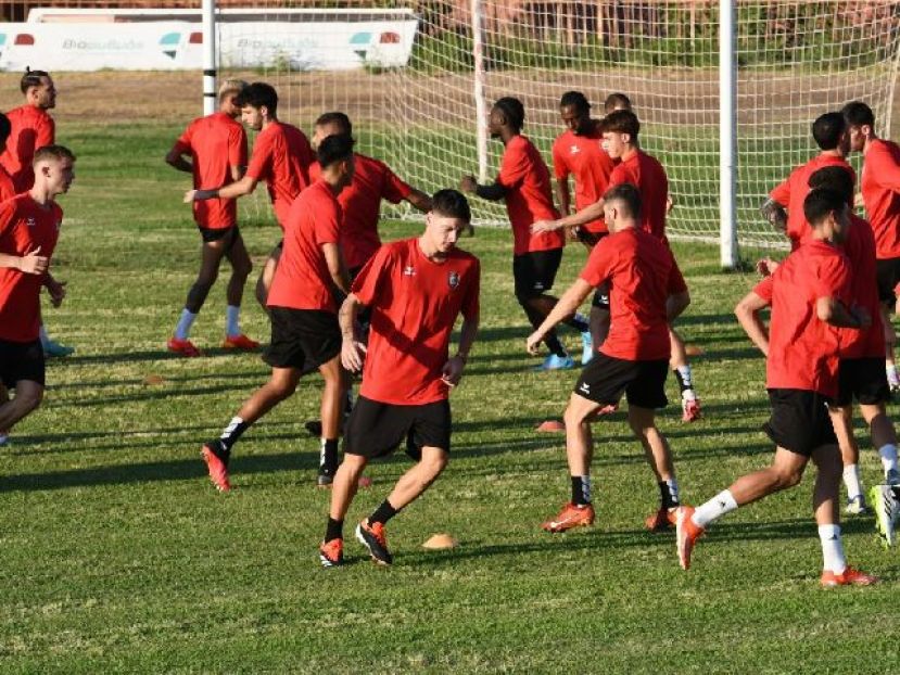 Όρισε ανοικτή προπόνηση η Παναχαϊκή