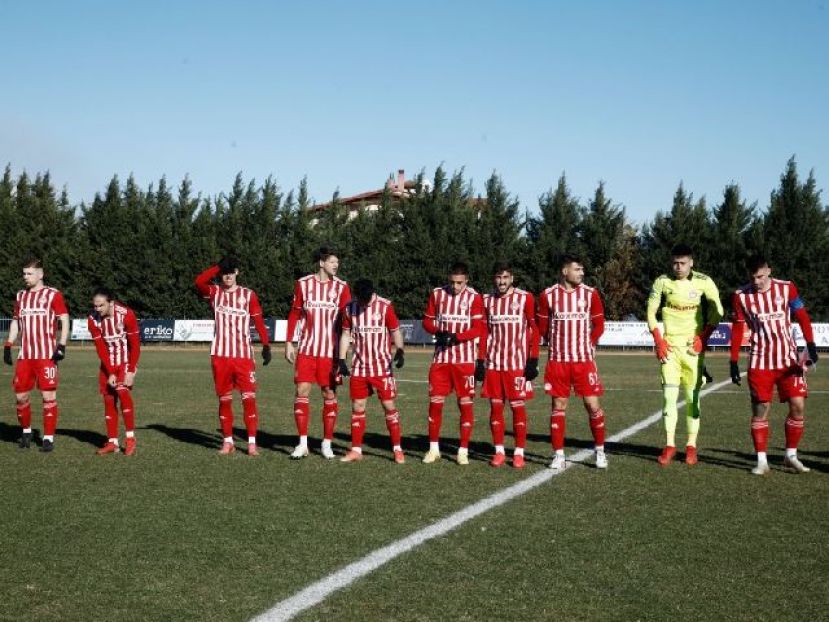 «Η παρουσία προπονητή δεν είναι υποχρεωτική»