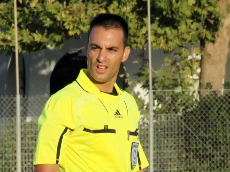«Ανεπαρκής Γιαννουλάκης»