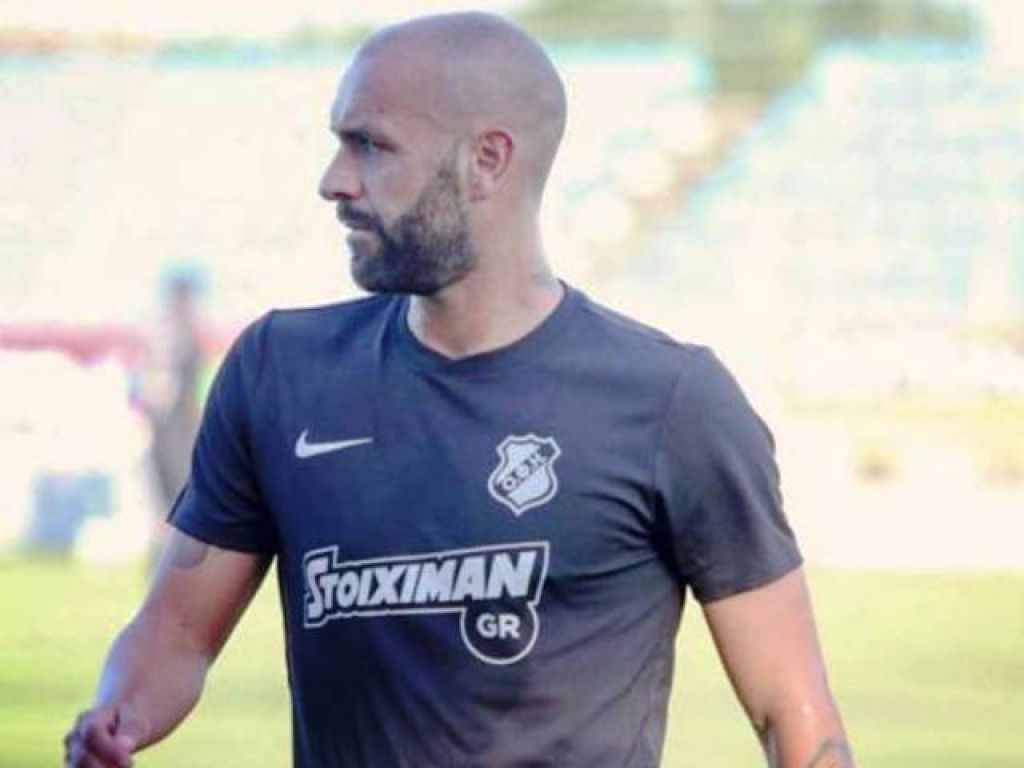 Φουλάρει ο Μασάδο