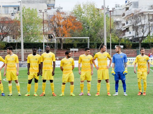 Πλήρης στο “κάστρο” της
