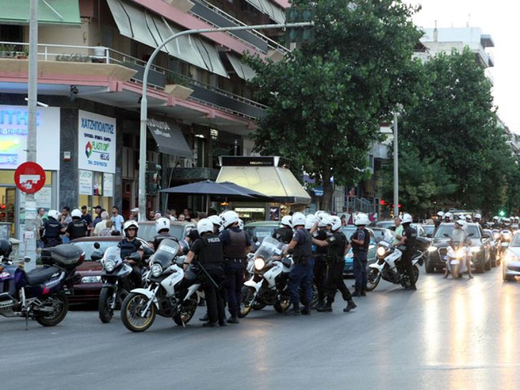 «Αποκαταστήστε την αδικία»