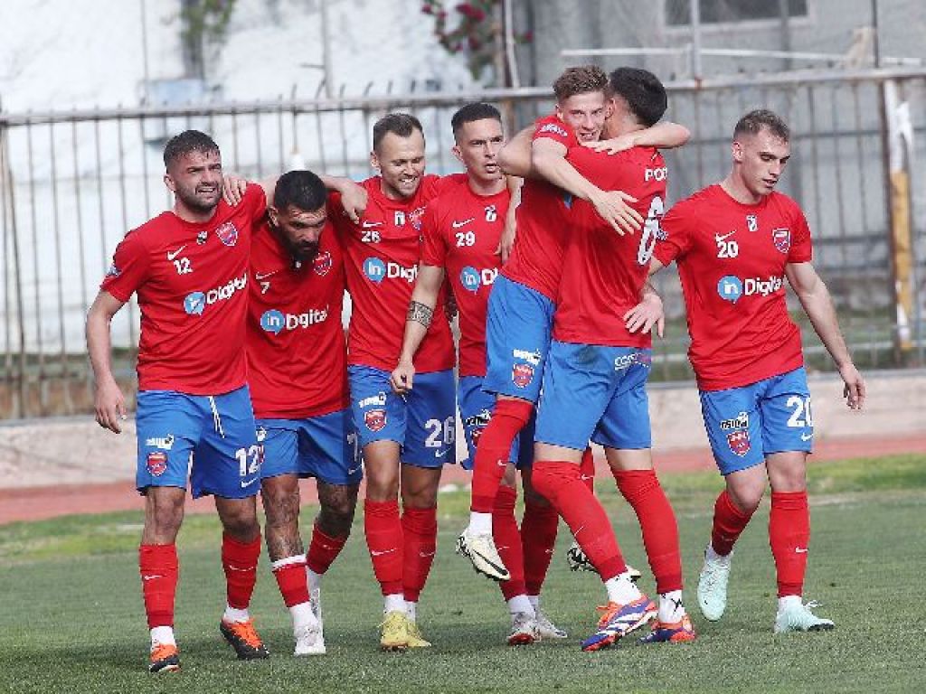 Στάση… Νέα Σμύρνη