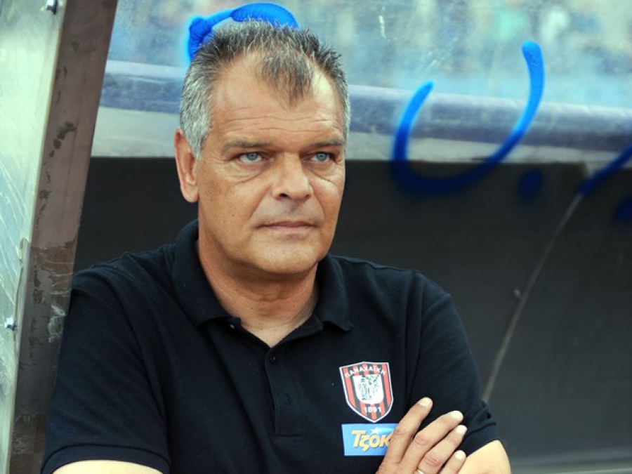 «Ο κόμπος έφτασε στο χτένι»!