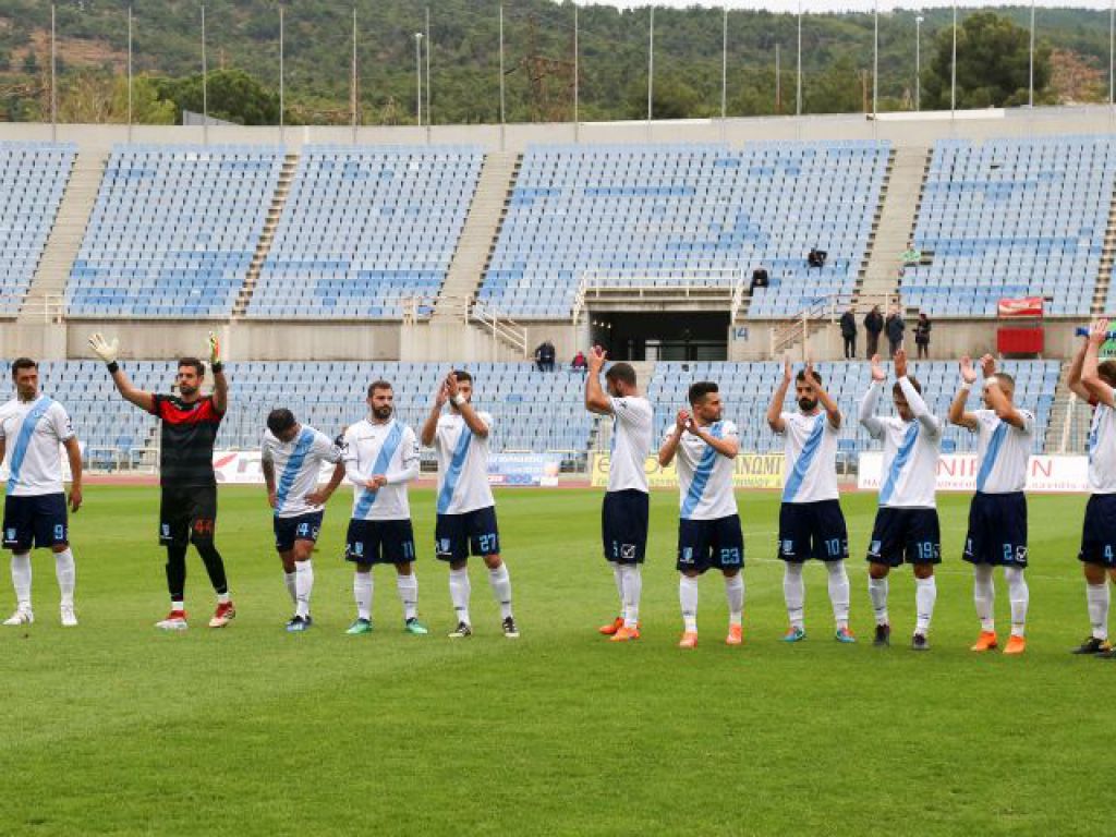 «Βγάλτε τις φανέλες…»