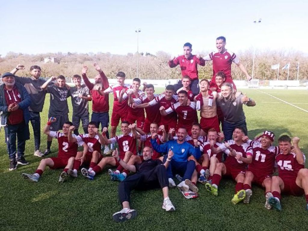 Πρωτάθλημα και η ΑΕΛ Κ19