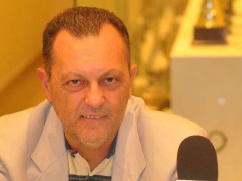 Συνοδεία… δημοσιογράφου