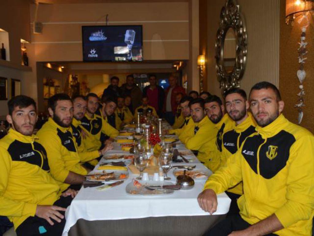 Γεύμα στην Αναγέννηση (photos)