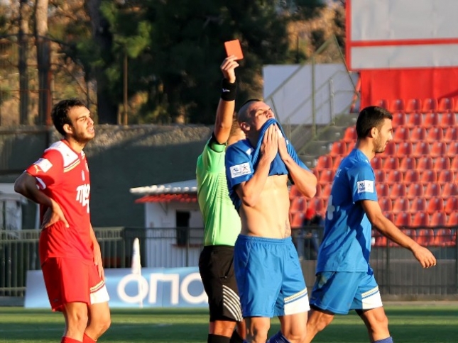 Τρίποντο από τα 11 βήματα!
