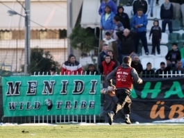 Ανενόχλητο ball boy…