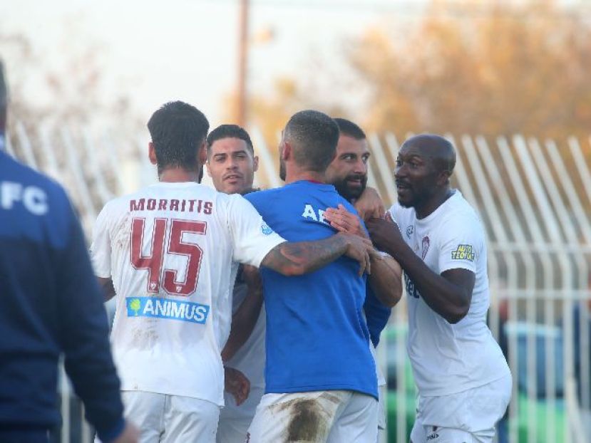 Χωρίς Φατάι, Ακόστα η ΑΕΛ