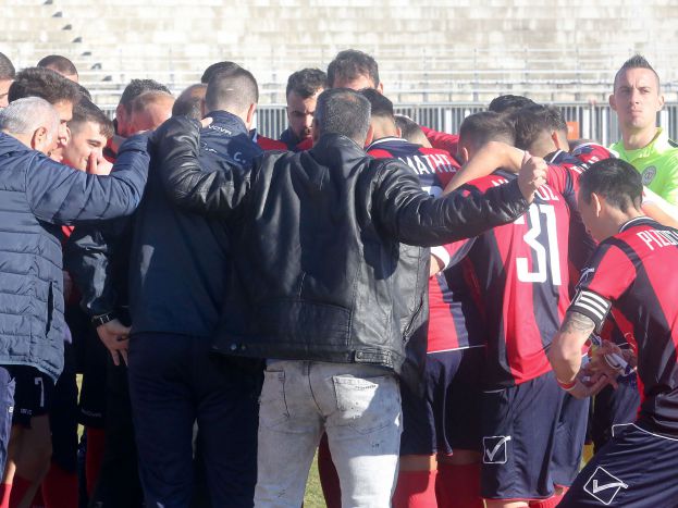 Ολοταχώς για Super League 2