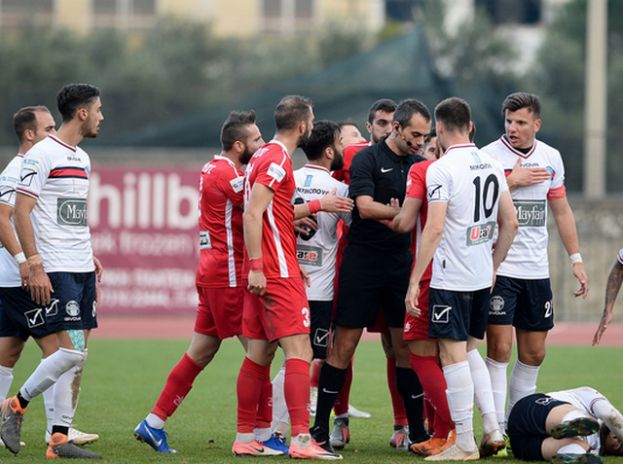 Αναζήτηση και εκτός των συνόρων