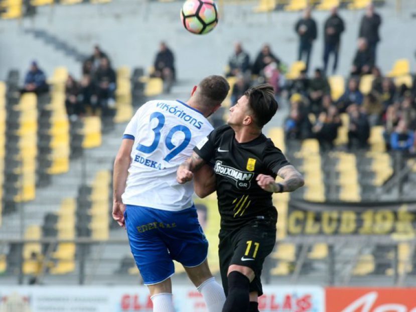 Ευχές σε Νικόλτση