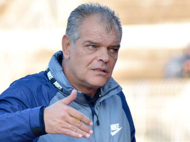 “Σκεφτείτε τι μπορείτε…”