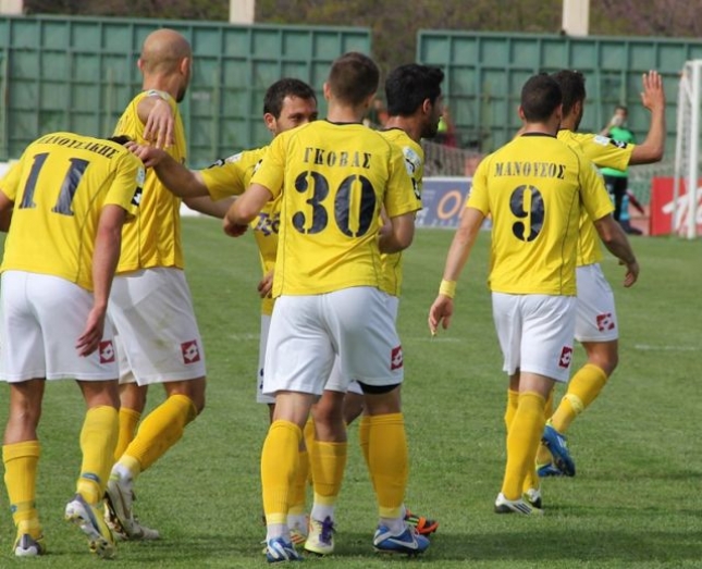 «Απευθείας άνοδο με 2×3»