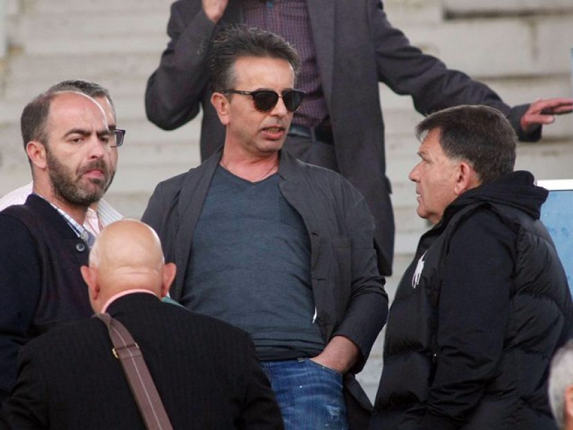 «Την Πέμπτη μπορείς;»