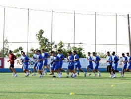 Αποκατάσταση και φιλικό