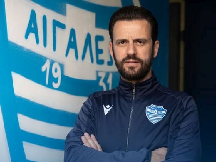 Με νέο προπονητή το Αιγάλεω