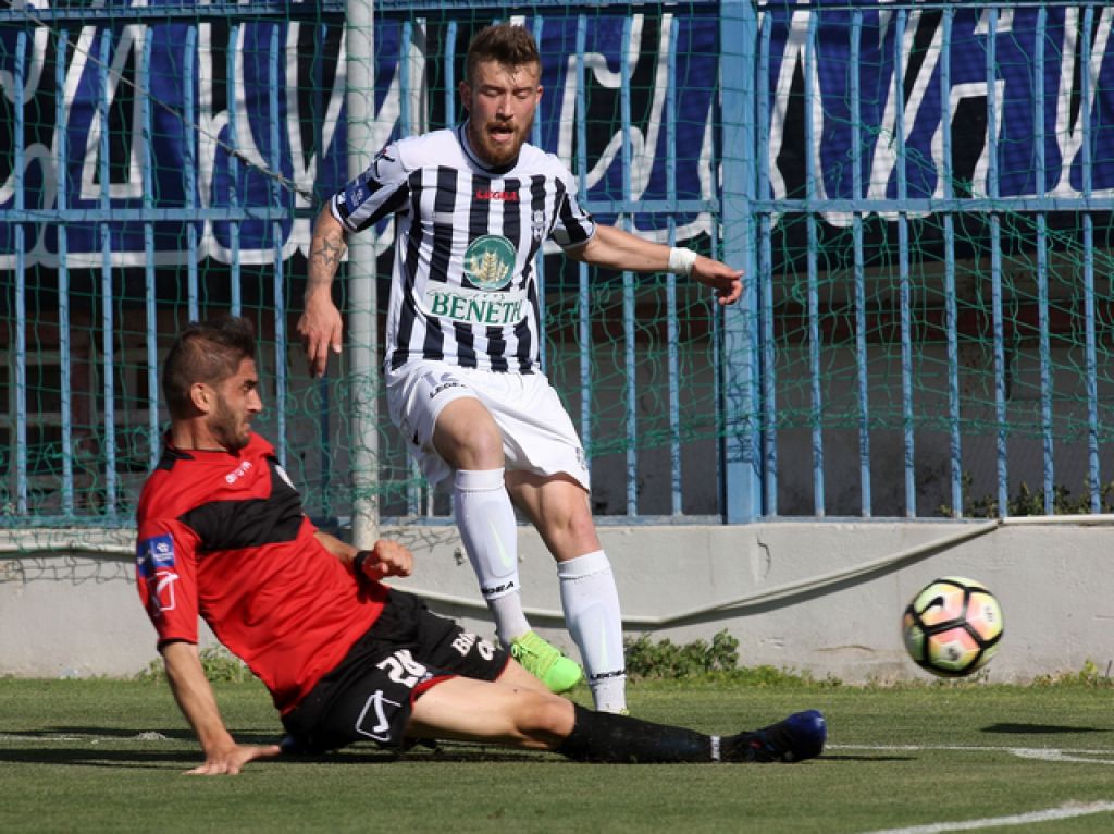 Οι 19 του Μάντζιου για Λαμία