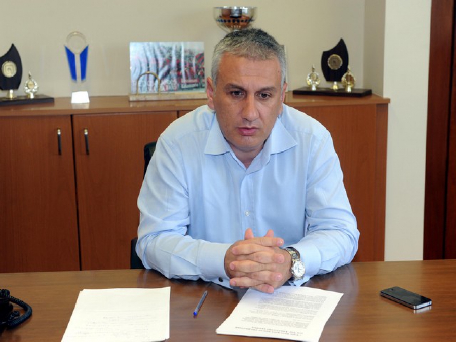 «Δεν θα καταθέσω πρόταση»