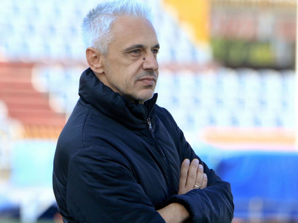 Παραίτηση Χαραλαμπίδη