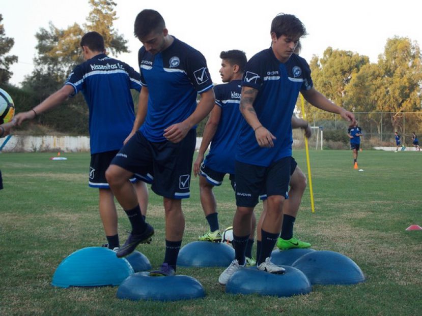 Ανεβάζουν στροφές