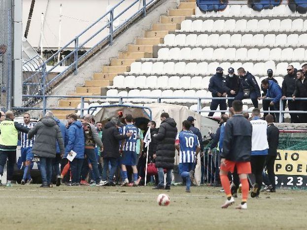 «Τραμπουκισμοί και χειροδικία»