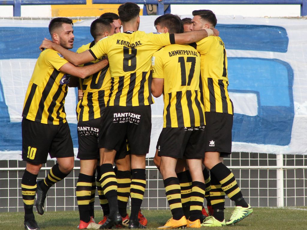 Το… κόλλησε στο 92′ ο Κολλάς!
