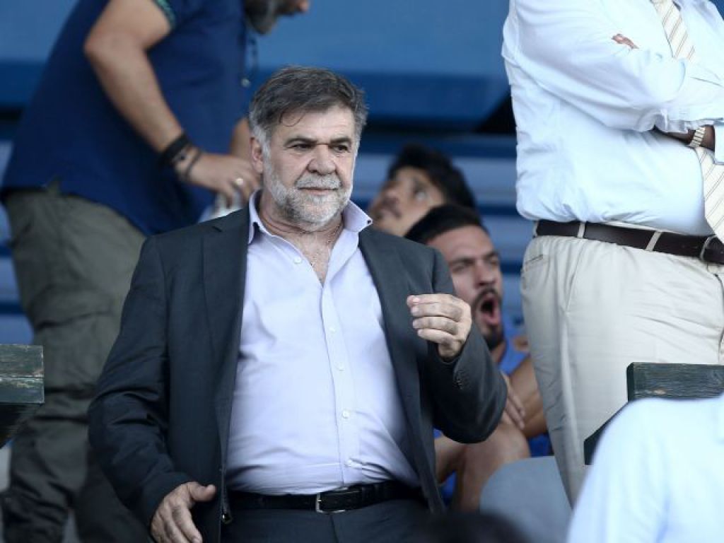 Πρόεδρος ο Παπαδόπουλος