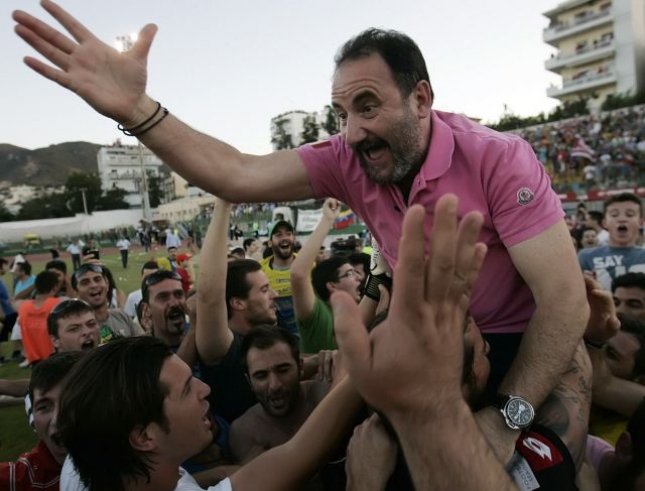 «Μία ομάδα υπάρχει στη Μυτιλήνη»