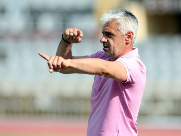 Στο Καρπενήσι το… χτίσιμο