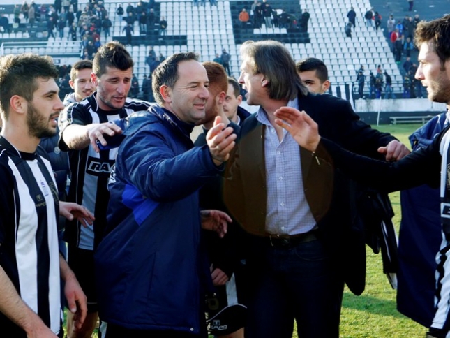 Τζαναβάρας: «Διπλό το εμπόδιο»