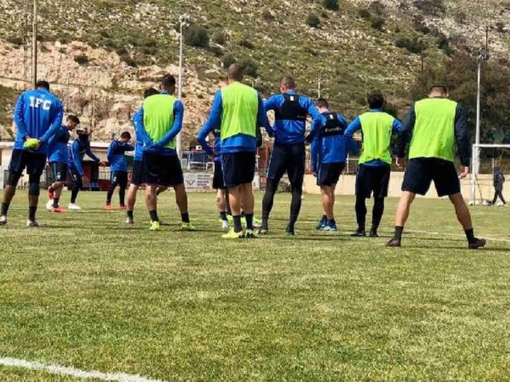 Με Κονέ ο Ιωνικός