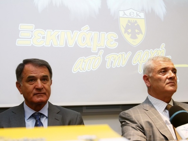 Βραβεύει τον Μπάγεβιτς