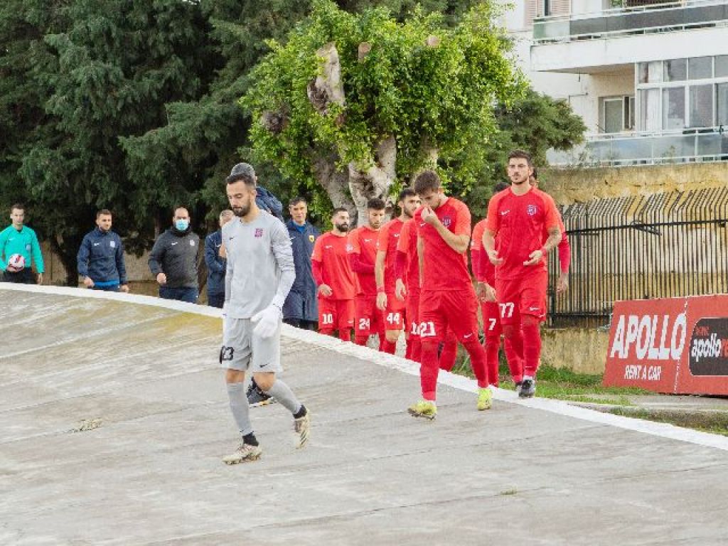 Καρέ απόντων για Διαγόρα