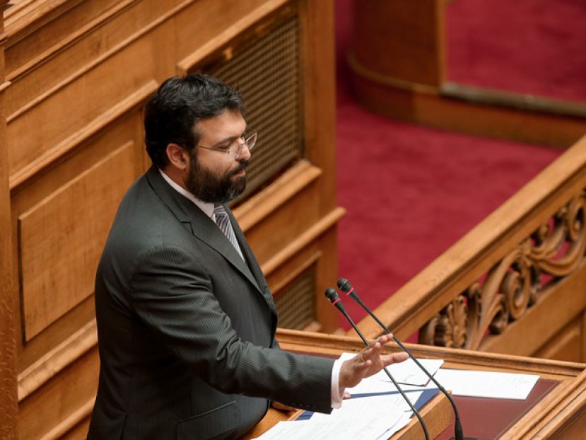 Απαλλαγμένη από χρέη