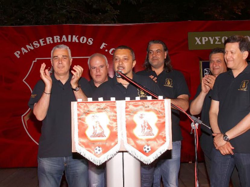 «Παράνομο αν γίνουν μπαράζ»