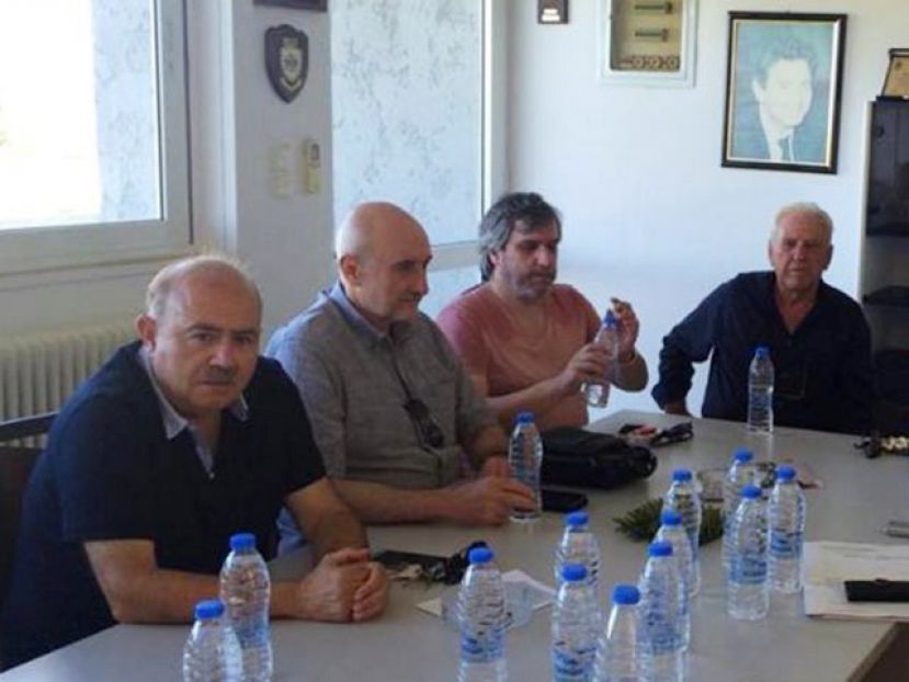 Μέτοχος και ο Πλουμάκης