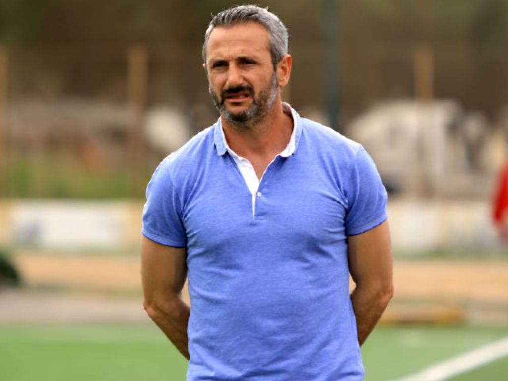 «Ψάχνεται» επιθετικά