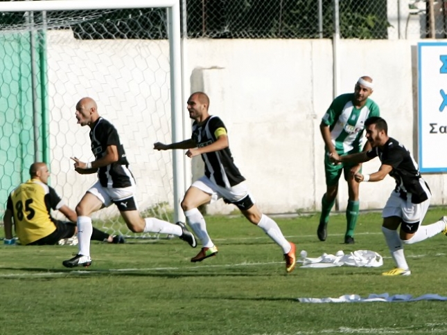 Τέλος Φλίγκος, Παπαδόπουλος