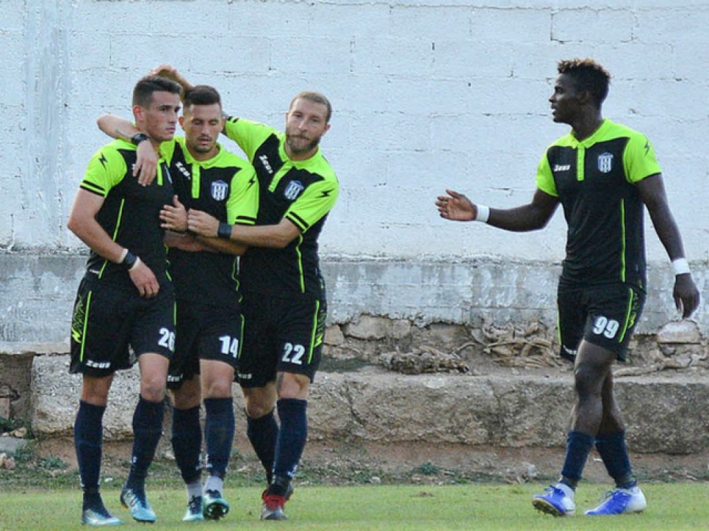 Επιστροφή Σκούπρα, αμφίβολος Τασιούλης