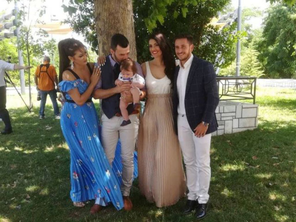 Ευχές σε «Κούτσια»