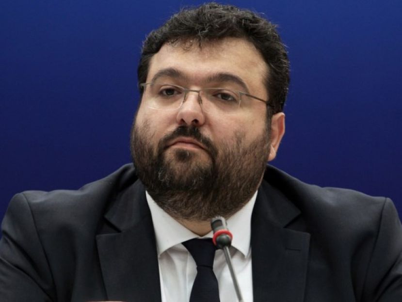 Στο τραπέζι και χορηγία