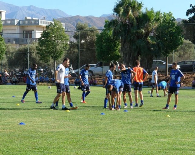 «Σκληρό» 1-1 με Λαζαρέφσκι