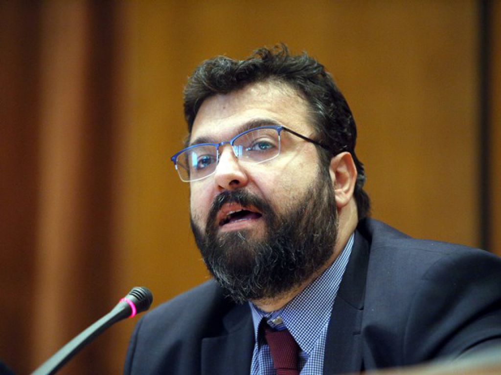 Χρήματα παικτών στα χέρια του Υπουργού