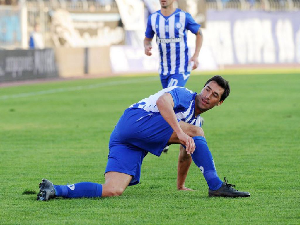 Θέλουν Περόνε στα Τρίκαλα