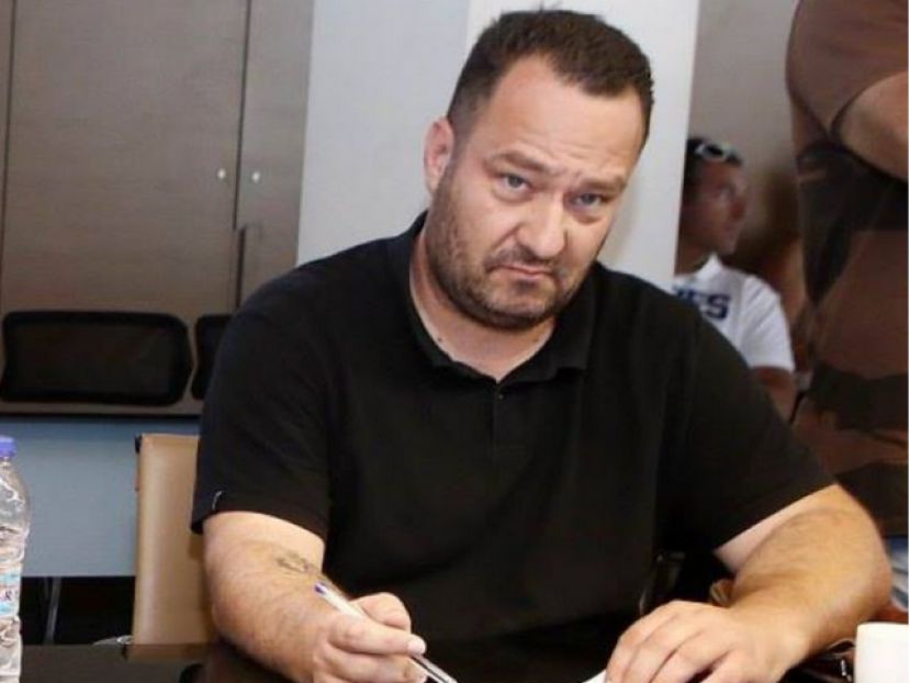 «Γι’ αυτό δεν αγοράζουν μετοχές»