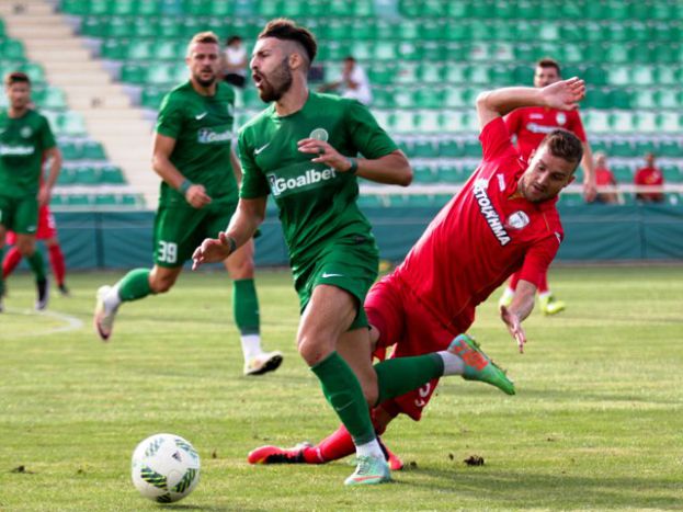 Άσφαιροι στο «Θράκικο»